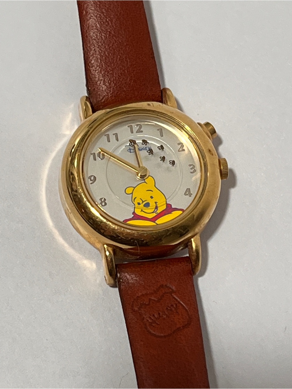Vintage Disney Winnie the Pooh Watch SII MC0177 Moving Bees Gold Tone RUNS Works